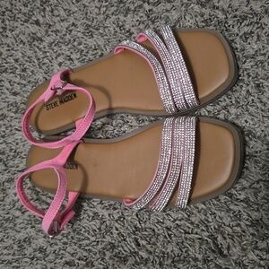 Steve madden pink sandals